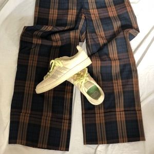 Plaid wide legged Zara trousers